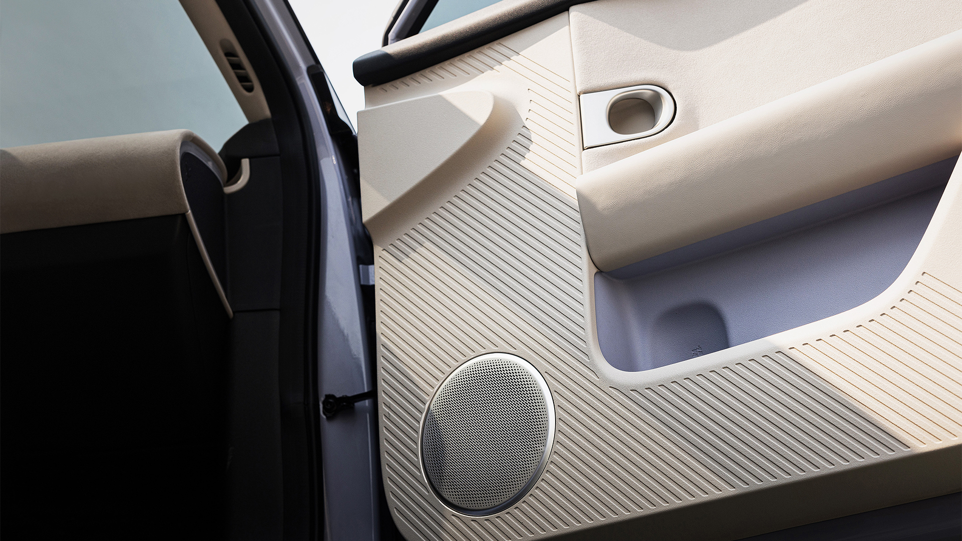 firefly interiør dør